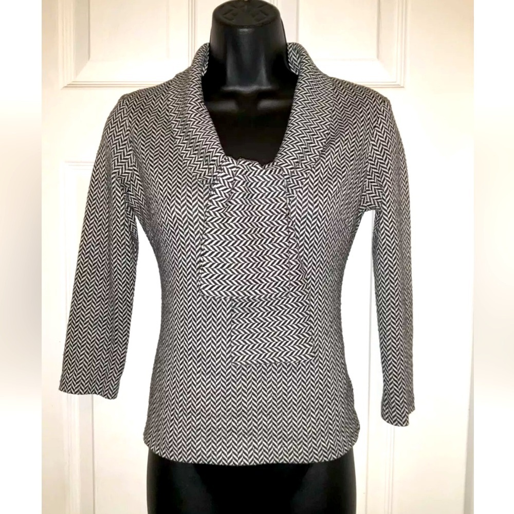 Moda‎ International Women’s Sweater/Top Size 0